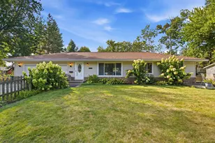 1325 Sumter Ave N, Golden Valley, MN 55427 - Photo 26