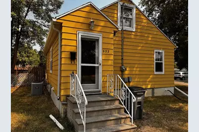 622 9th Street N, Moorhead, MN 56560 - Photo 2