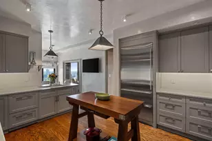 110 Bank St SE, Minneapolis, MN 55414 - Photo 14