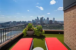 110 Bank St SE, Minneapolis, MN 55414 - Photo 50