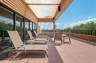 110 Bank St SE, Minneapolis, MN 55414 - Photo 126