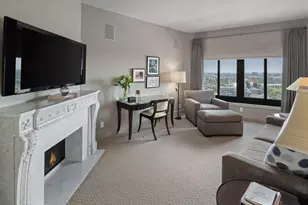 110 Bank St SE, Minneapolis, MN 55414 - Photo 28