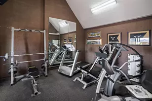 110 Bank St SE, Minneapolis, MN 55414 - Photo 34