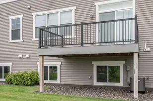 1605 Gable Dr, Carver, MN 55315 - Photo 4
