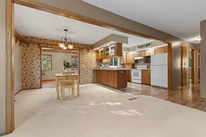469 Campbell Lane NW, Hutchinson, MN 55350 - Photo 8