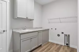 2915 Thompson Dr, River Falls, WI 54022 - Photo 24