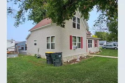 107 2nd Avenue E, Lamberton, MN 56152 - Photo 32