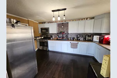 107 2nd Avenue E, Lamberton, MN 56152 - Photo 4