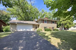 2370 Pleasant View Dr, New Brighton, MN 55112 - Photo 1