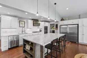 8201 Westwood Hills Curve, Saint Louis Park, MN 55426 - Photo 14