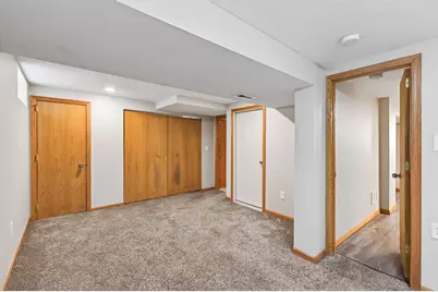 6817 47th Avenue N, Crystal, MN 55428 - Photo 28