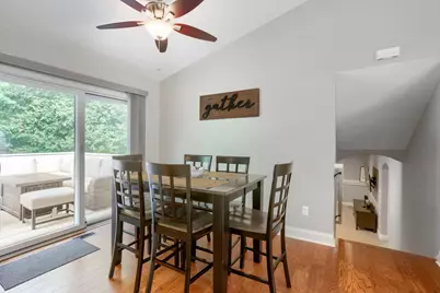 2358 Holly Avenue N, Oakdale, MN 55128 - Photo 8
