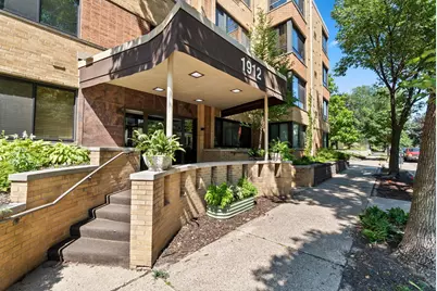 1912 Dupont Avenue S #105, Minneapolis, MN 55403 - Photo 24