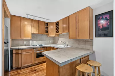 1912 Dupont Avenue S #105, Minneapolis, MN 55403 - Photo 4