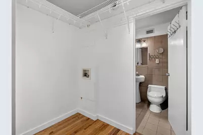 1912 Dupont Avenue S #105, Minneapolis, MN 55403 - Photo 8
