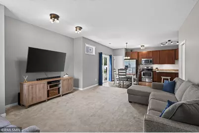 1289 County Road D Circle E #A, Vadnais Heights, MN 55109 - Photo 8
