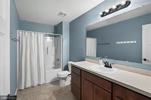 1289 County Road D Circle E, Vadnais Heights, MN 55109 - Photo 20