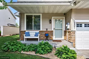 1289 County Road D Circle E, Vadnais Heights, MN 55109 - Photo 4
