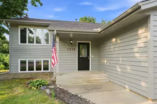 1213 W 158th St, Burnsville, MN 55306 - Photo 2