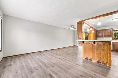 1213 W 158th Street, Burnsville, MN 55306 - Photo 4
