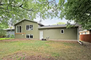 5616 Perry Ave N, Crystal, MN 55429 - Photo 36