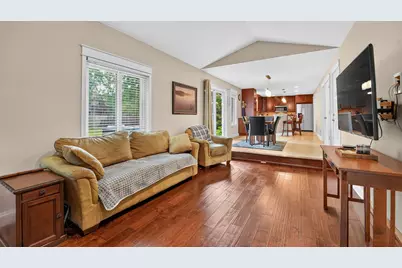 748 Windmill Court, Eagan, MN 55123 - Photo 14