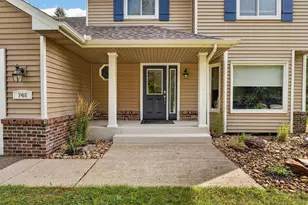 748 Windmill Ct, Eagan, MN 55123 - Photo 2