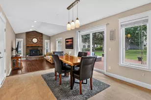 748 Windmill Ct, Eagan, MN 55123 - Photo 12
