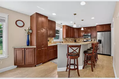 748 Windmill Court, Eagan, MN 55123 - Photo 10