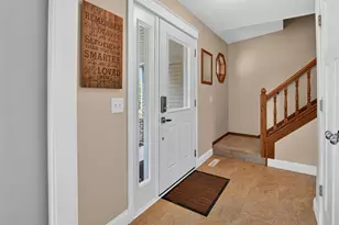 748 Windmill Ct, Eagan, MN 55123 - Photo 4