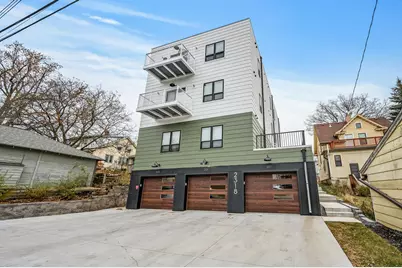 2318 Johnson St NE #201, Minneapolis, MN 55408 - Photo 2