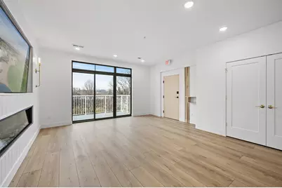 2318 Johnson St NE #201, Minneapolis, MN 55408 - Photo 6