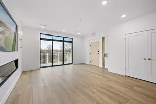 2318 Johnson St NE, Minneapolis, MN 55408 - Photo 6
