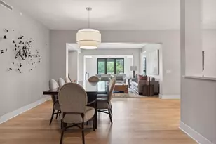 222 Ferndale Rd S, Wayzata, MN 55391 - Photo 10