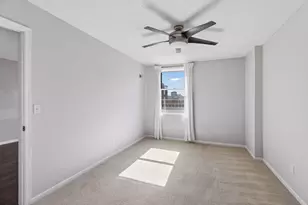 401 S 1st St, Minneapolis, MN 55401 - Photo 42