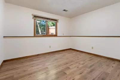 135 Pleasant Lane E, Excelsior, MN 55331 - Photo 34