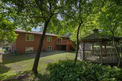 135 Pleasant Lane E, Excelsior, MN 55331 - Photo 40