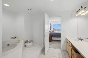 168 6th St E, Saint Paul, MN 55101 - Photo 24