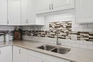 168 6th St E, Saint Paul, MN 55101 - Photo 14