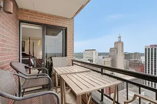 168 6th St E, Saint Paul, MN 55101 - Photo 20