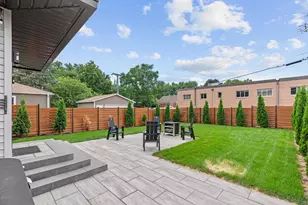 4052 Alabama Ave S, Saint Louis Park, MN 55416 - Photo 8