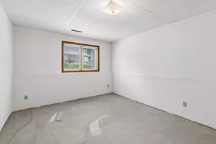 972 Pointe Way, Eagan, MN 55123 - Photo 24
