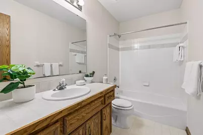 972 Pointe Way, Eagan, MN 55123 - Photo 20