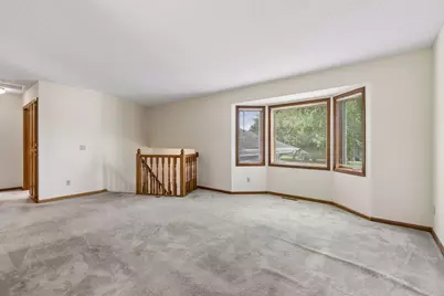 972 Pointe Way, Eagan, MN 55123 - Photo 12