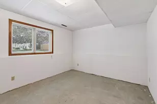 972 Pointe Way, Eagan, MN 55123 - Photo 26