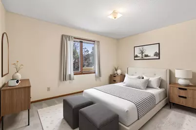 972 Pointe Way, Eagan, MN 55123 - Photo 14