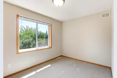 1676 Philipp Way, Shakopee, MN 55379 - Photo 24
