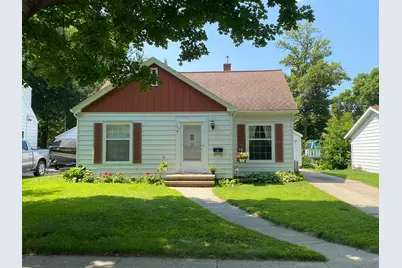 708 8th Street SW, Willmar, MN 56201 - Photo 2
