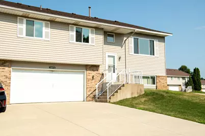 15872 Granada Avenue, Apple Valley, MN 55124 - Photo 2