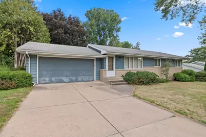 405 Terrace Drive, Roseville, MN 55113 - Photo 2